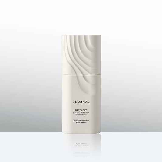 First Love Body Oil Sunscreen SPF50+ PA++++ 50 ml